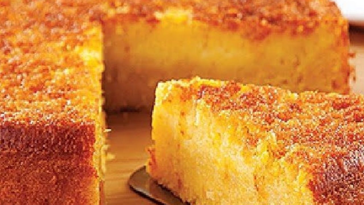 Bolo de milho de lata de liquidificador: receita fácil com textura fofinha  e sabor de padaria - TudoGostoso