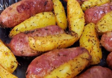 LINGUIÇA ASSADA DELICIOSA