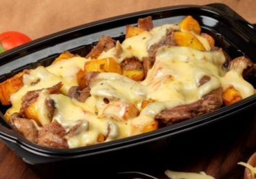 Alcatra ao forno com queijo e batatas um ótimo acompanhamento para a sua refeição