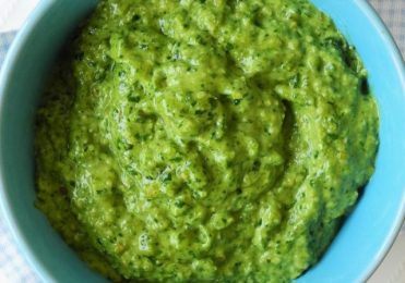 MOLHO PESTO (CASEIRO)